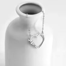 Dainty Heart Chain Necklace – Personalized Name Necklace | Gift for Her